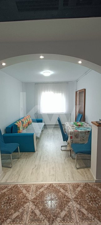 Apartament de vanzare cu 2 camere Str.Semaforului