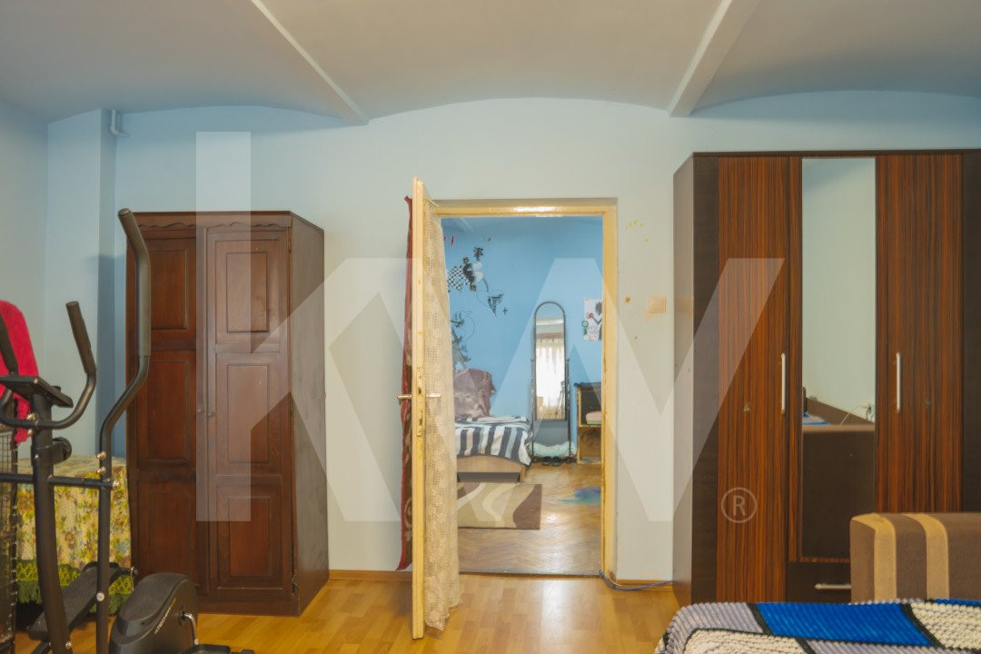 Apartament la casă și curte proprie – Terezian