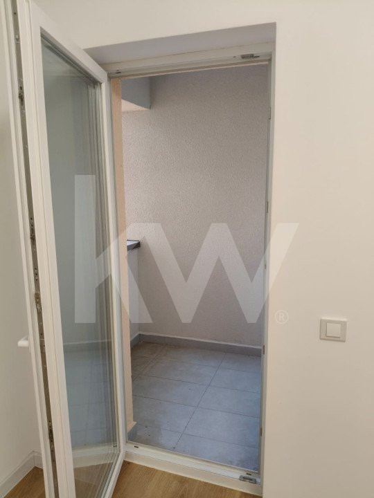 Apartament 3 camere - 2 Balcoane - Calea Surii Mici