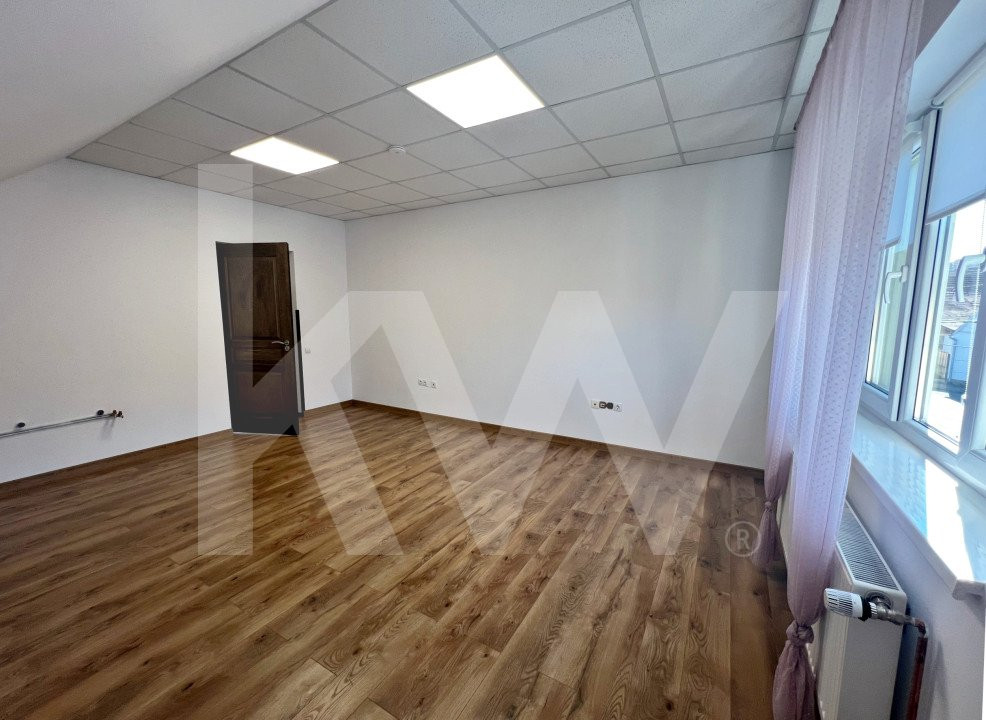 Închiriere Apartament la Casă - 4 camere zona Trei Stejari-Sibiu