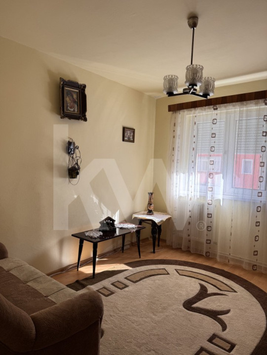 Apartament 3 camere de închiriat în Vasile Aaron