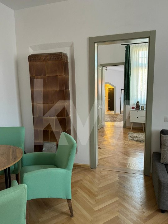 Apartament de închiriat în zona ultracentrală – cu terasă privată