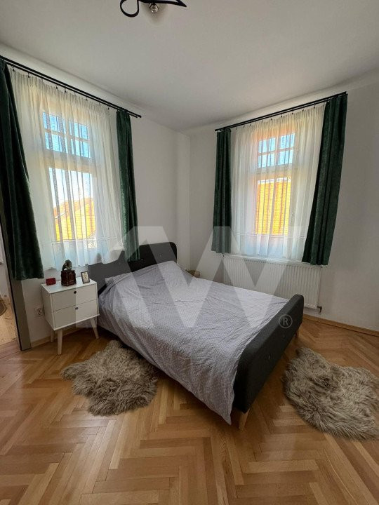 Apartament de închiriat în zona ultracentrală – cu terasă privată