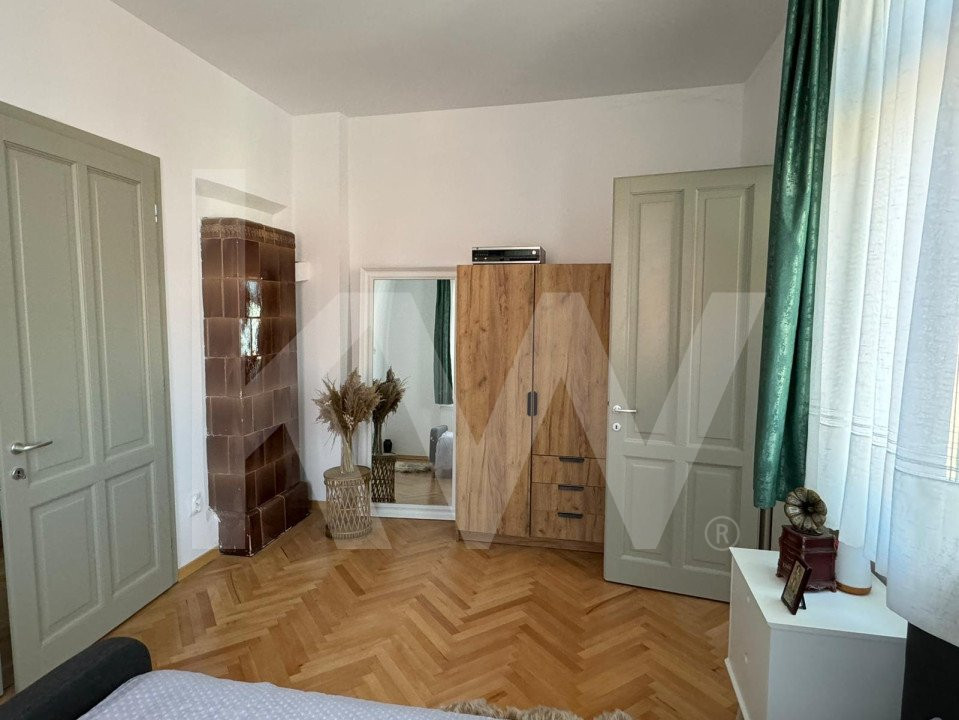 Apartament de închiriat în zona ultracentrală – cu terasă privată