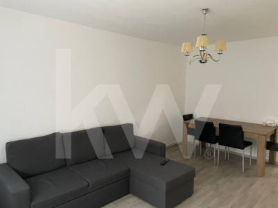 Apartament 3 camere de închiriat în Ștrand!