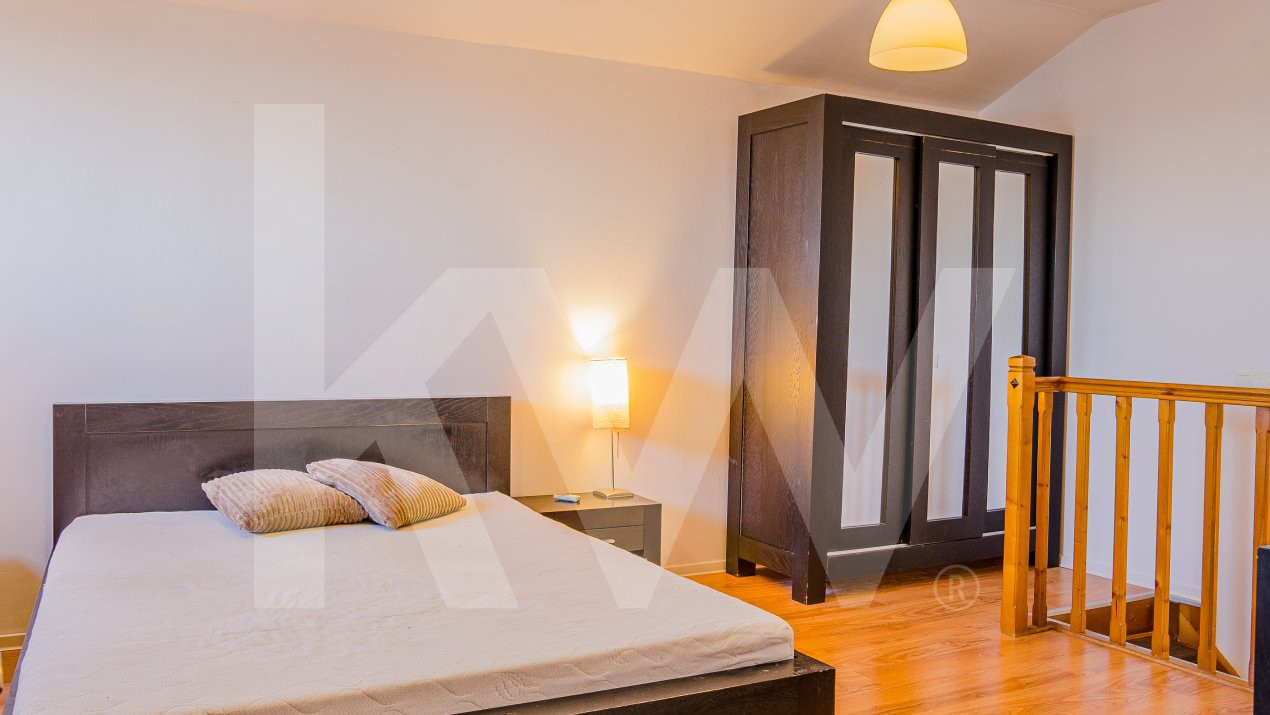 Apartament modern pe două nivele în Terezian - complet mobilat, utilat!