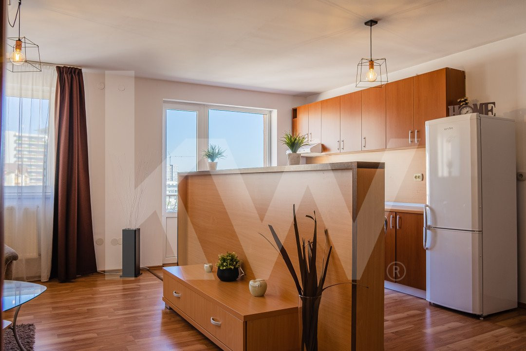 Apartament spatios, 3 camere, 2 băi, vedere către munți – Oportunitate Unică!