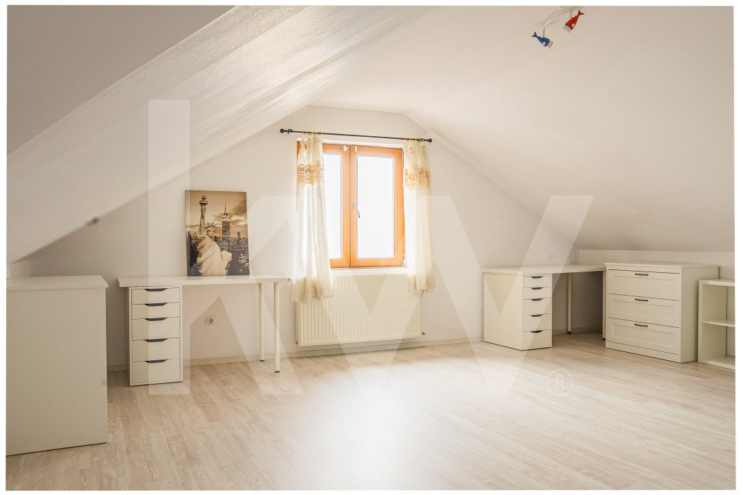 Apartament 4 camere - un cămin de vis cu priveliște spre Munții Făgăraș