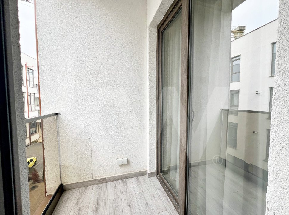 Închiriere apartament 2 camere, balcon, garaj str. Doamna Stanca