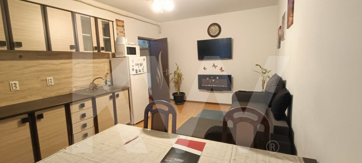 Apartament de inchiriat 3 camere Brana/Dinicu Golesc Selimbar