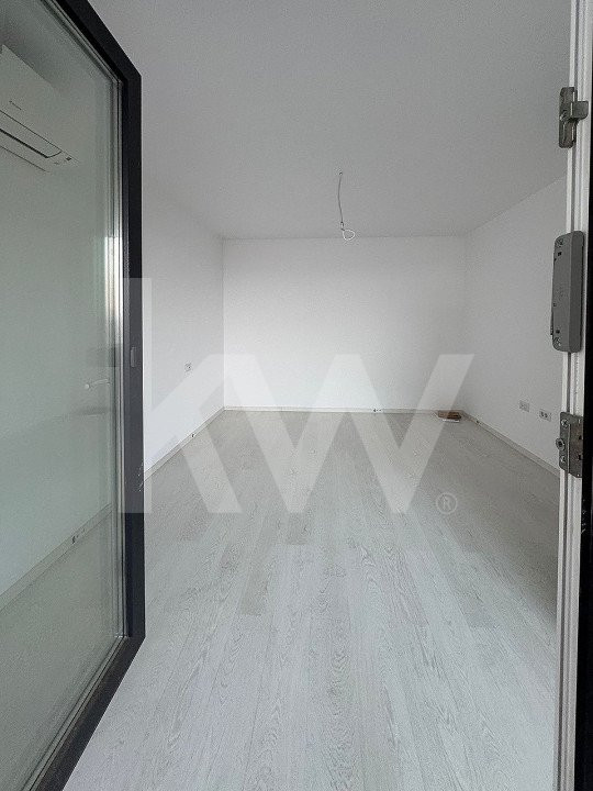 Apartament de lux cu 3 camere - Boxă la subsol - 2 terase -  Loc de parcare 