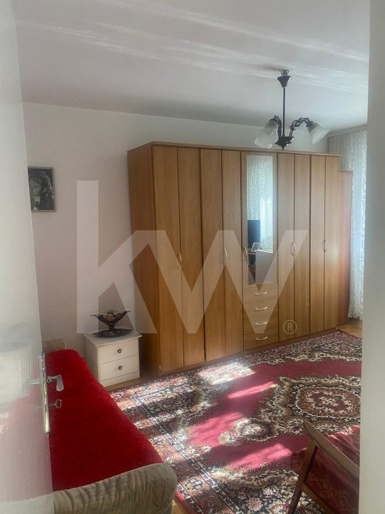 Apartament 3 camere - Strada Vasile Milea