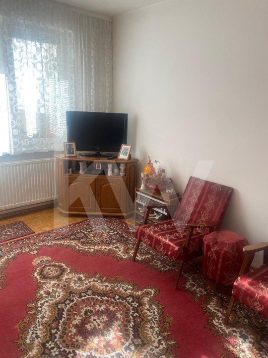 Apartament 3 camere - Strada Vasile Milea