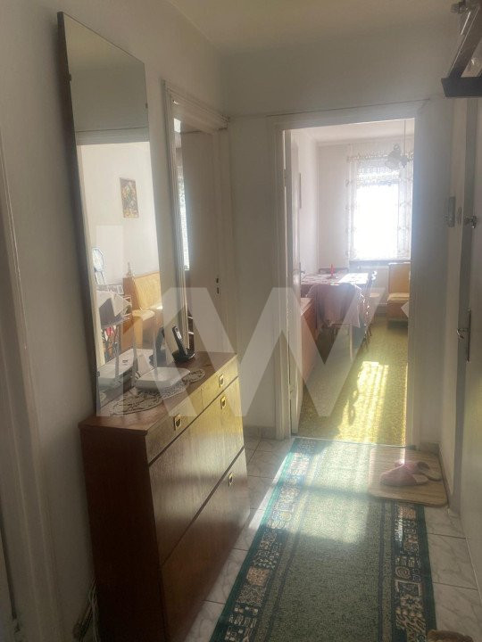 Apartament 3 camere - Strada Vasile Milea