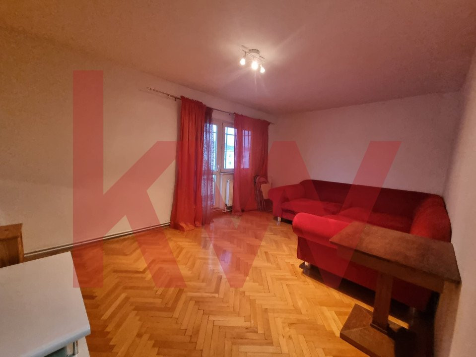 Apartament 3 camere - zona Mandra - str. Calea Cisnadiei