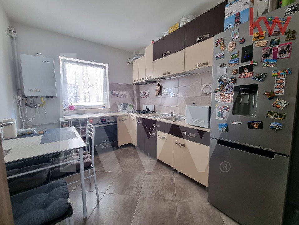 Apartament 3 camere - zona Mandra - str. Calea Cisnadiei