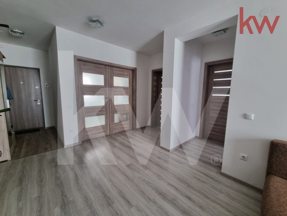 Apartament 3 camere - zona Mandra - str. Calea Cisnadiei