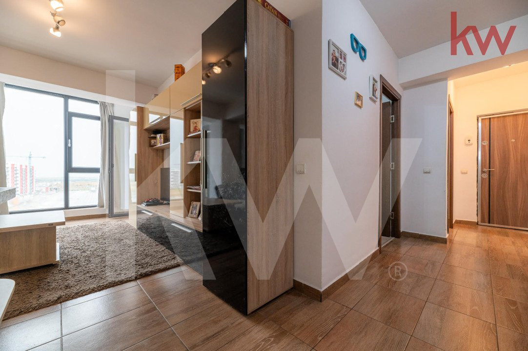 Apartament 3 camere de vânzare  - str. Doamna Stanca