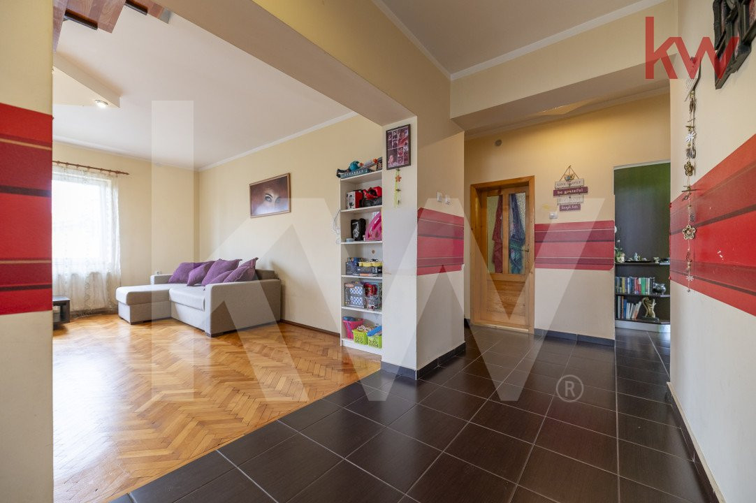 Comision 0 % cumpărător! - Casă single de vânzare în Sibiu - 266 mp utili 