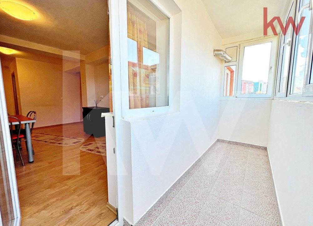 Apartament 2 dormitoare + living open-space, balcon inchis. Str. Islazului