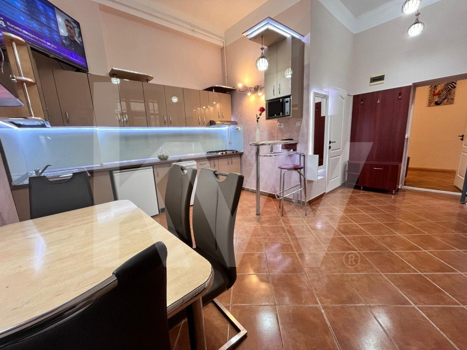 Apartament 2 camere - De Închiriat- Zona Centrală  