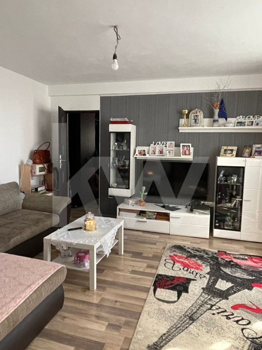 Apartament 3 camere - Terezian