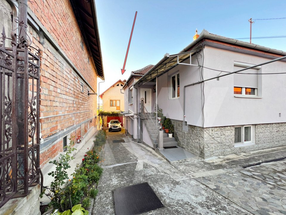 Oportunitate imobiliară în Zona Trei Stejari, Sibiu! Casa 5 camere