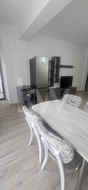 Apartament 3 camere de închiriat, S.U. 77,4 mp, loc de parcare