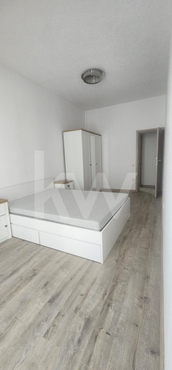 Apartament 3 camere de închiriat, S.U. 77,4 mp, loc de parcare