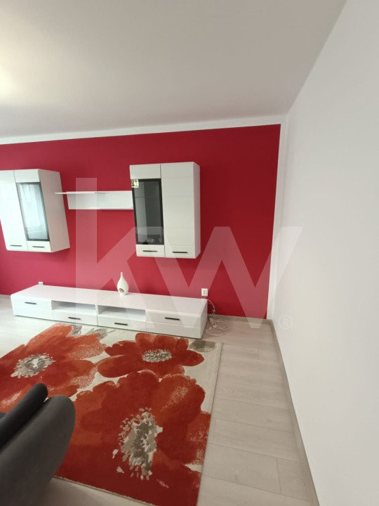 APARTAMENT DE INCHIRIAT CU 3 CAMERE