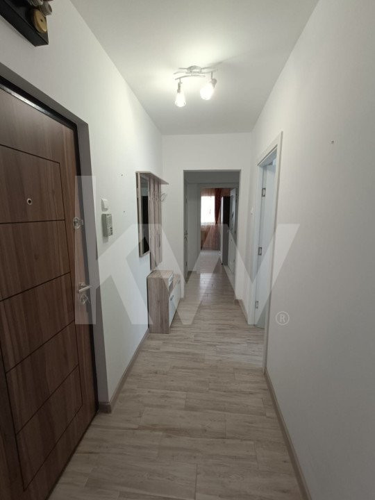 APARTAMENT DE INCHIRIAT CU 3 CAMERE