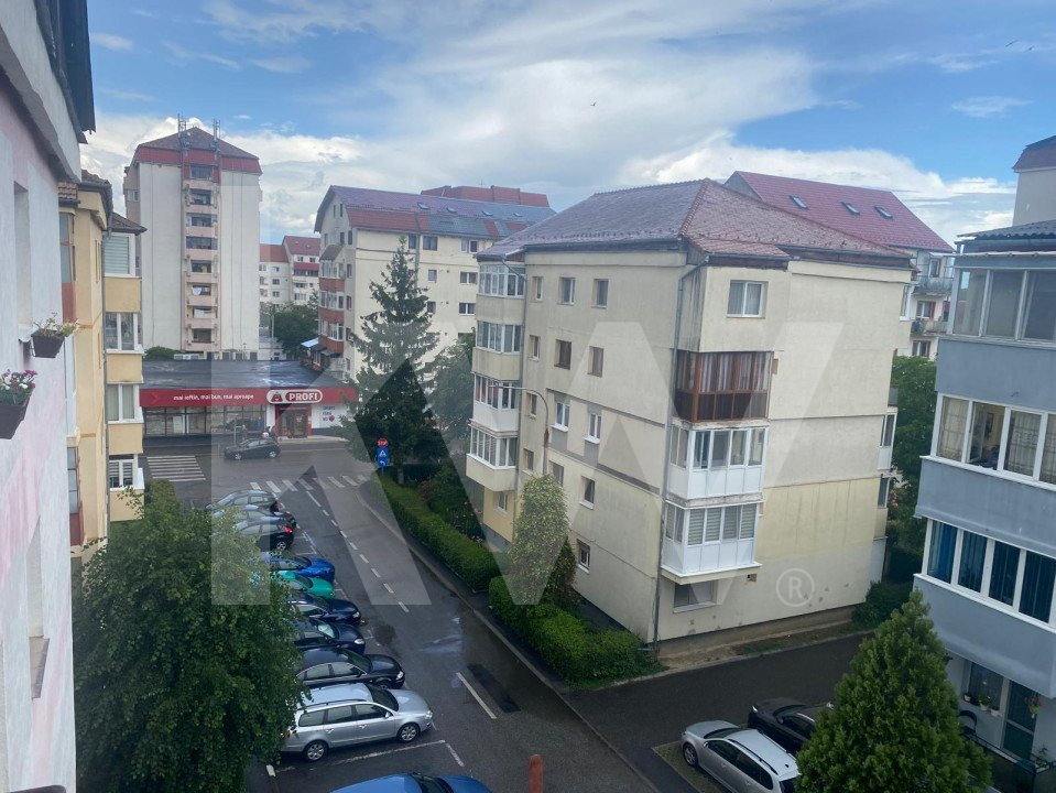 Apartament 3 camere, decomandat, 56 mpu, Valea Aurie