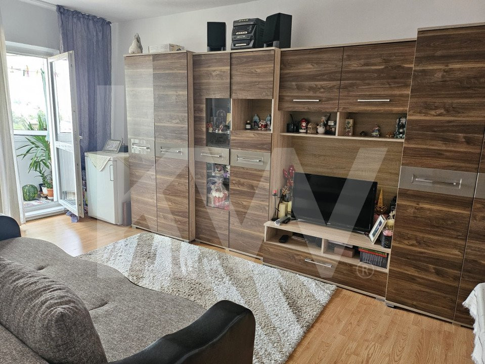 Apartament 3 camere- zona Rahova