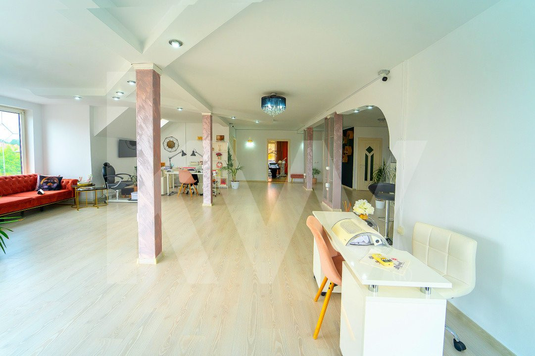 De Închiriat Salon de Înfrumusețare și Remodelare Corporală 