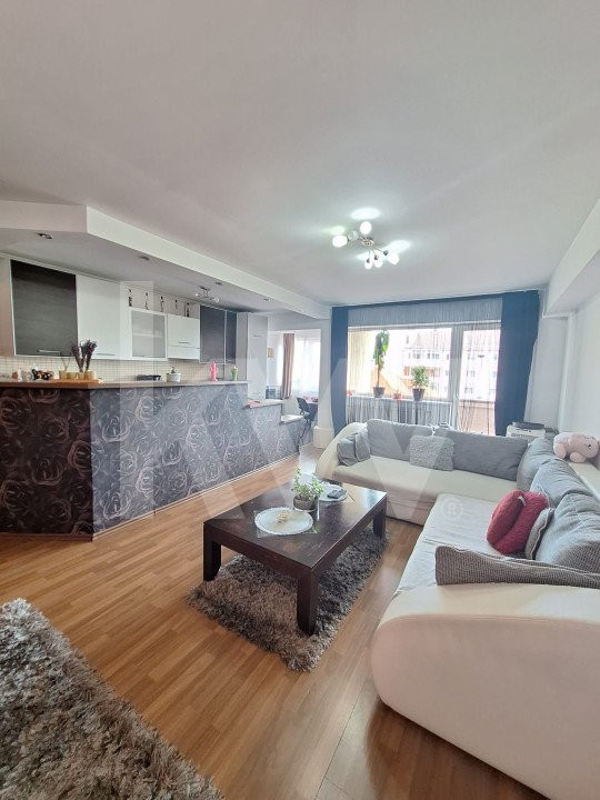 Apartament 2 camere decomandat de închiriat în Turnișor, etaj 2 