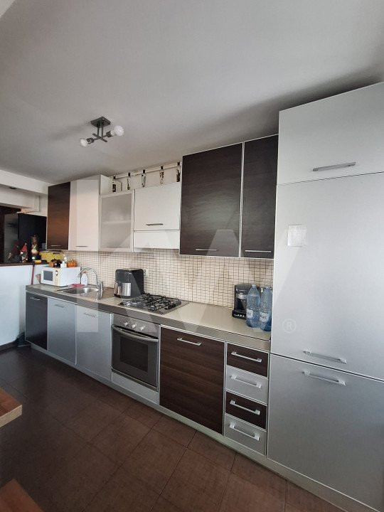 Apartament 2 camere decomandat de închiriat în Turnișor, etaj 2 