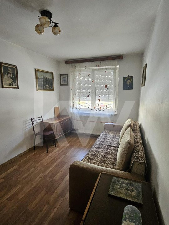 Apartament de vânzare str. Rusciorului - etaj 1 - 3 camere