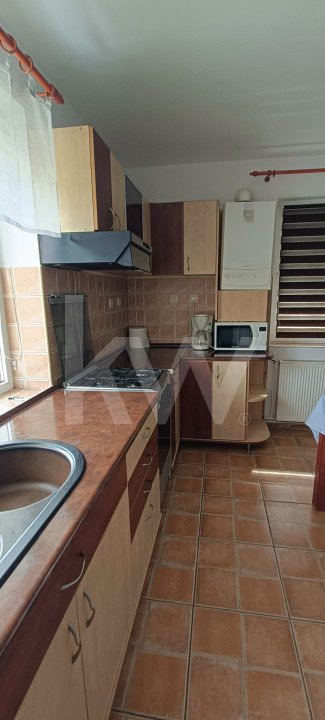 Apartament de inchiriat zona Bieltz